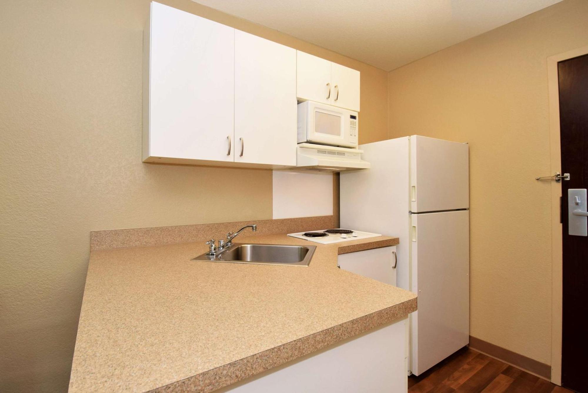 Extended Stay America Suites - Chicago - Vernon Hills - Lake Forest Exterior photo